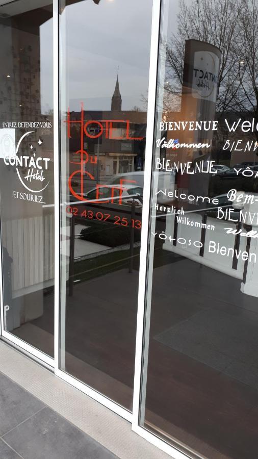 Contact Hotel Du Cerf Chateau-Gontier Exterior photo