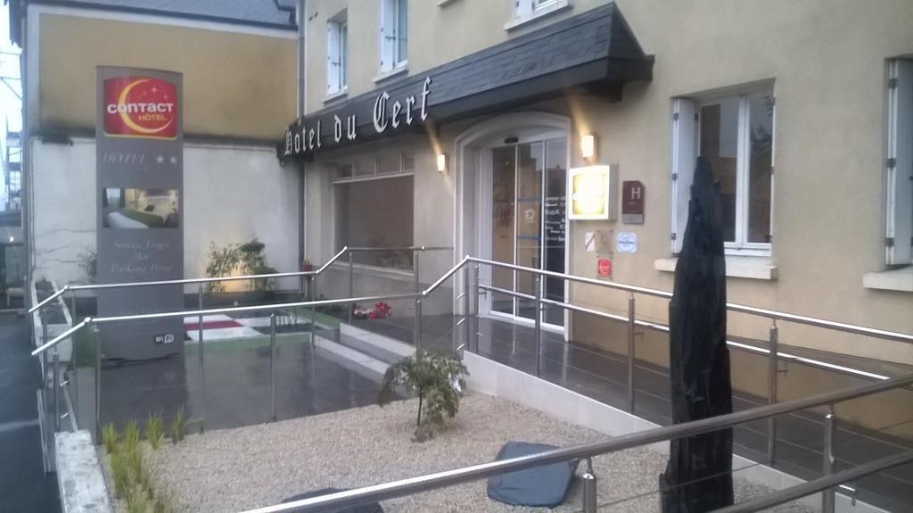 Contact Hotel Du Cerf Chateau-Gontier Exterior photo